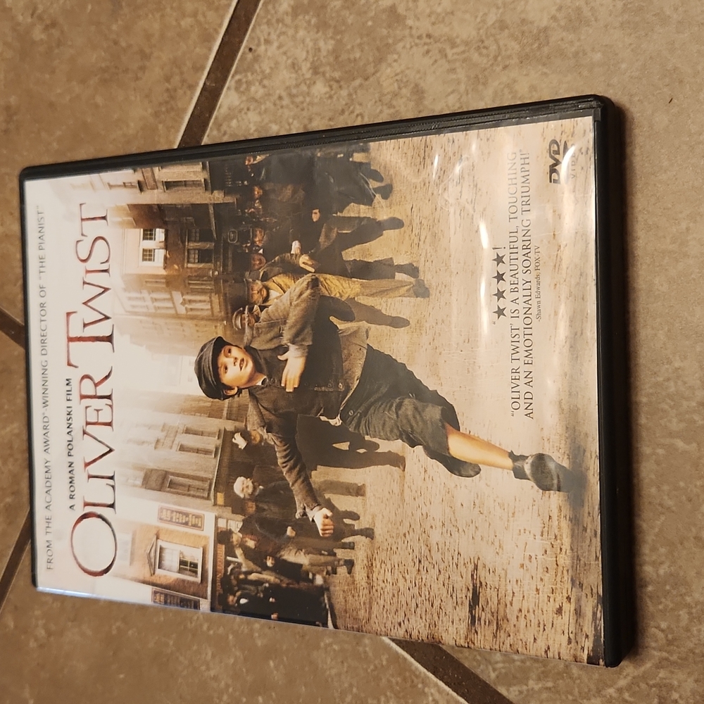 Oliver Twist DVD - Black Case